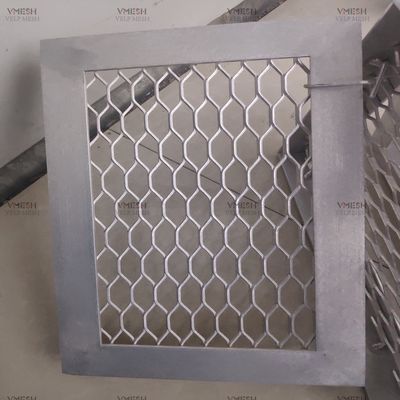 Makine Ekipman Koruması için Özelleştirilmiş HDG Metal Malzeme Genişletilmiş Metal Hasır Güvenlik Çiti