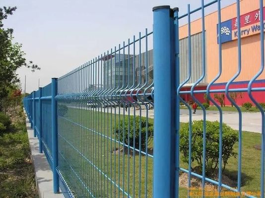 Kare Yuvarlak Direkli 3D Toz Boyalı Metal Tel Örgü Çit