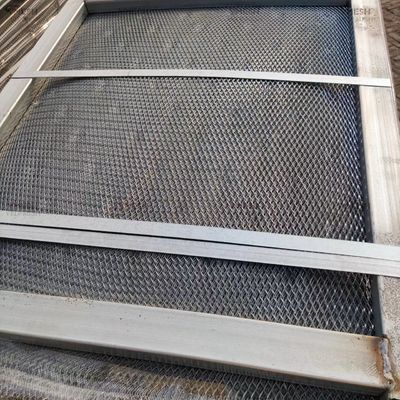 G90 G60 Amerikan standardı 1,75 lbs Kendiliğinden Kaplamalı Elmas Galvanizli Genişletilmiş Metal Örgü Çıta