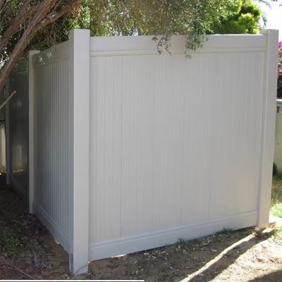 Arka Bahçeler İçin Özelleştirilmiş Açık Hava 6x8 Ft Beyaz Gizlilik Vinil Çiti