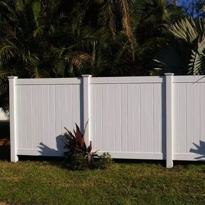 Ev İçin Direkli Ucuz Vinil PVC Plastik Gizlilik Çiti
