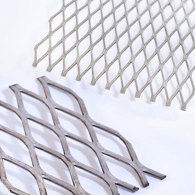 Anti korozyon galvanize genişletilmiş metal örgü düzleştirilmiş yükseltilmiş yapı