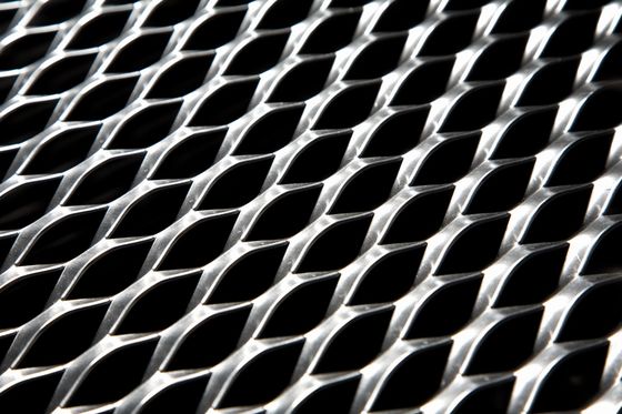 4*8ft Çelik Elmas Genişletilmiş Metal Ağı İnşaat Malzemeleri için