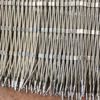 Paslanmaz Çelik 304 Yüksek Mukavemetli Tel Halat Mesh 50 * 50 Mesh Açılış Yapısal Kablo Mesh