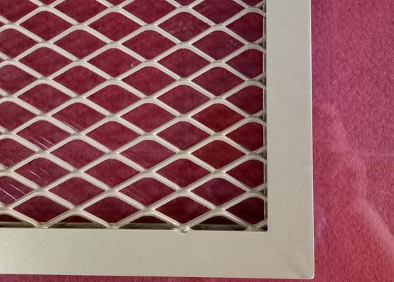 Delikli Genişletilmiş Metal Levha Yükseltilmiş veya Düzleştirilmiş 0.5-5CM Çap