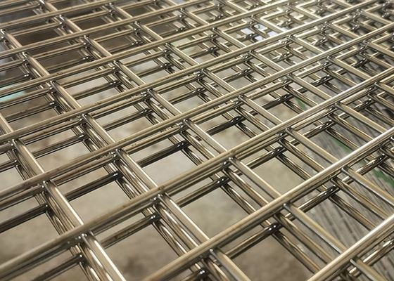 Çit için Galvanizli Kaynaklı Tel Örgü Paneller SS304 1x2m