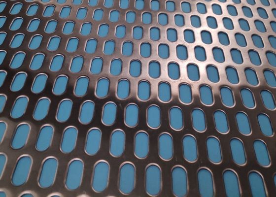 Özel Oluklu Delikli Metal Mesh Paneller