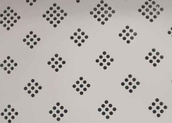 Dekoratif cepheler Perforated Metal Mesh Alüminyum Özel delik tasarımı
