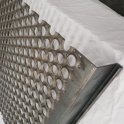 Karbon Çeliği Perf O Grip Plakalar 3mm Delikli Güvenlik Izgarası