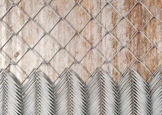 PVC Kaplı Zincir Bağlantı Çit 10 Ölçü Galvanizli Çelik Güvenlik Örgüsü