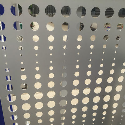 Perforasyonlu Alüminyum Ağı 1000x2000mm Dekorasyon Paneli 0.3mm Kalınlığı