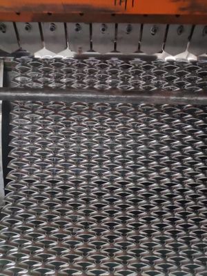 Dekoratif Mesh için Galvanizli Elmas Desenli Genişletilmiş Metal Ekran