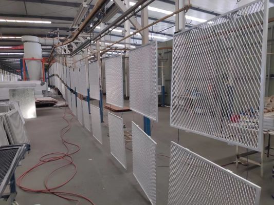 Duvar cephesi için toz boya beyaz renk genişletilmiş metal örgü