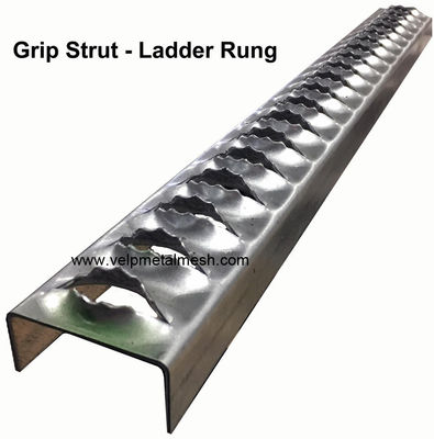 Galvanizli 2.5mm Kalınlık Metal Merdiven Basamakları Ağır Hizmet Tipi Hafif