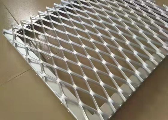 Delikli Yükseltilmiş veya Düzleştirilmiş Genişletilmiş Metal Sac 0.5-5CM Dia