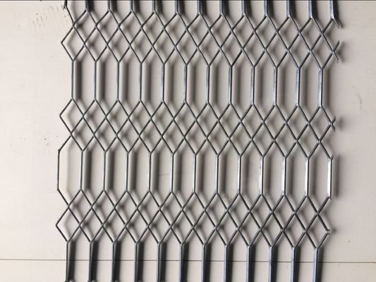 Özel Delikli Şekilli Sıcak Daldırma Galvanizli Gotik Genişletilmiş Sac