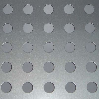 Yapı Malzemesi Sıcak Daldırma Galvanizli Delikli Metal Levhalar 0.5mm Kalınlık