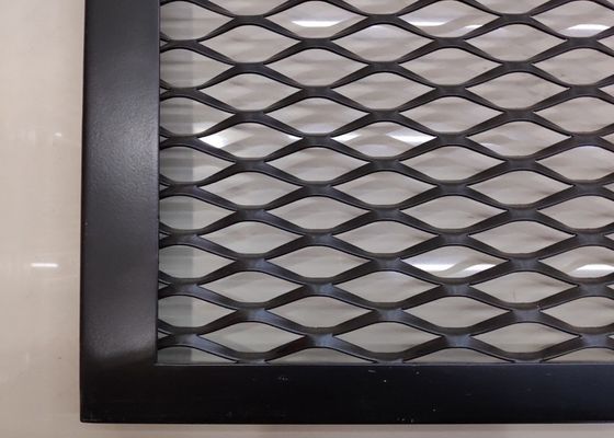 ISO9002 Germe Siyah Genişletilmiş Metal Çıta Sac 60*120mm 20*40mm Delik