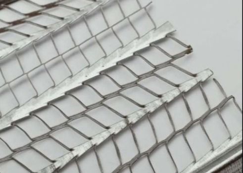610*2440mm Hy Kaburga Çıtası Beton Duvar Sıva Tel Çıtası 100m Kaburga Mesafesi