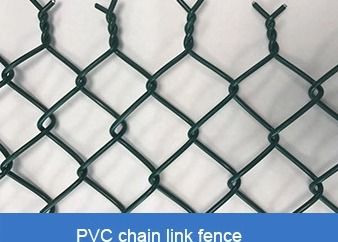 ASTM E2016 Bahçe Siklon Eskrim Panelleri 6 Ft Vinil Kaplı Zincir Bağlantı Çiti