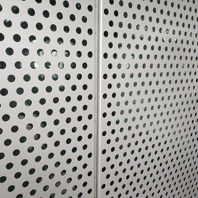 Balkon için 20 gauge dekoratif yuvarlak delikli delikli metal örgü levha