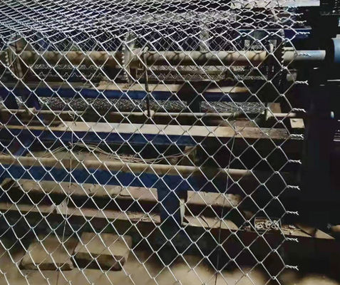 Hot Dip Galvanize Zincir Bağlantı Çit Spor Alanları için 5ft